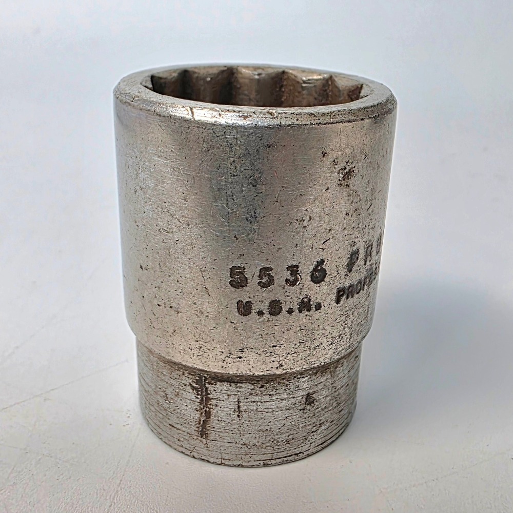 Proto 5536 1-1/8 Inch 12 Point Socket 3/4 Inch Drive USA Professional Tool Used